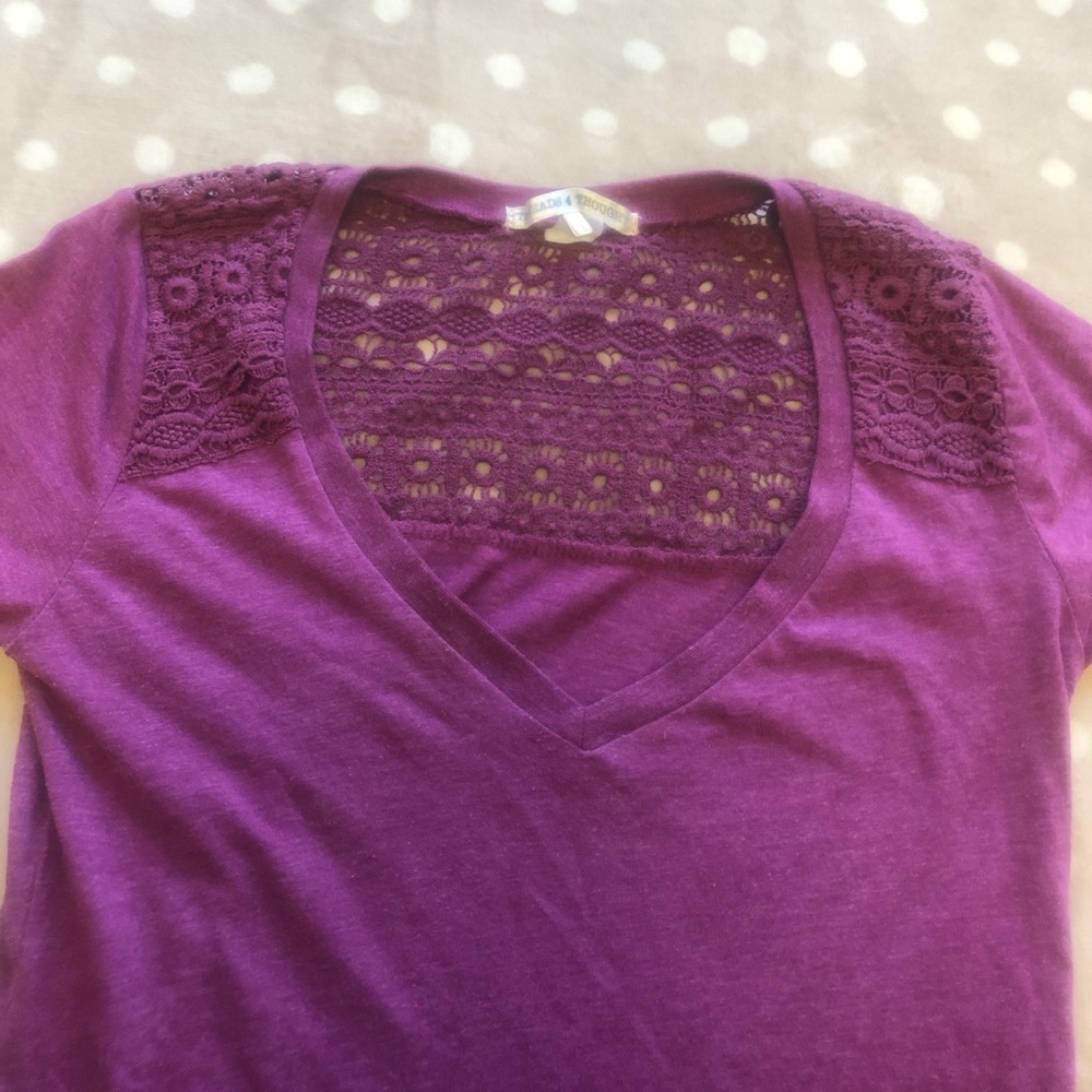 Threads 4 Thought Top Size Small - Picture 2 of 6